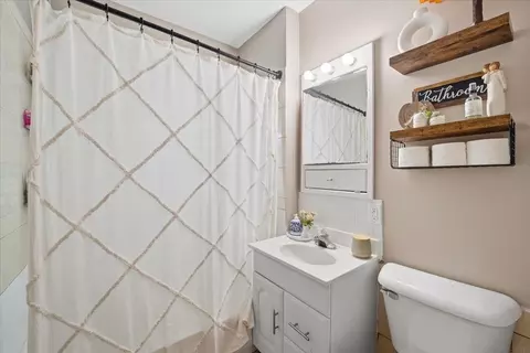 710 Eureka St, Waterloo, IA 50702 photo 14