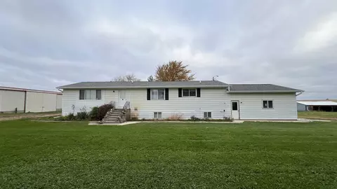 3115 190th St, Lawler, IA 52154