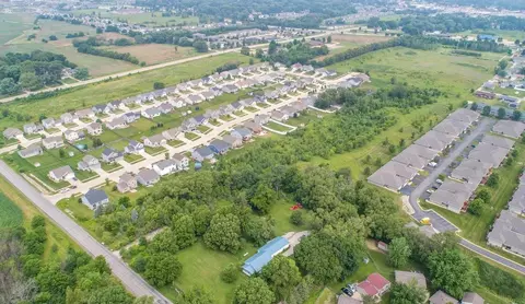Huntington Road, Cedar Falls, IA 50613