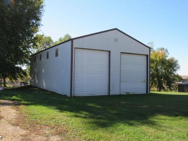 West Grove Street, Wyoming, IA 52362