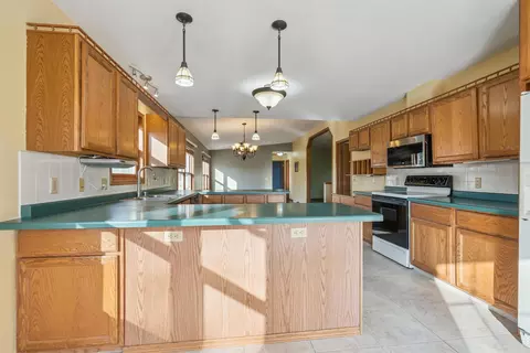 Kitchen - 212 Eagle Dr, Mcgregor, IA 52157 photo 3 of 3