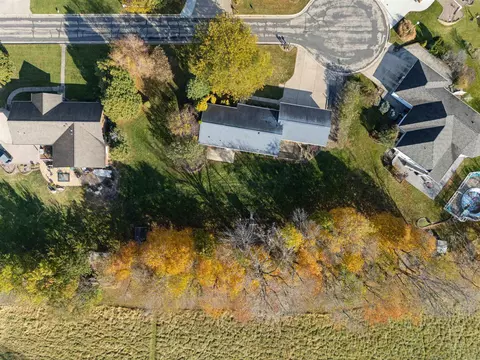 View/Area - 212 Eagle Dr, Mcgregor, IA 52157 photo 3 of 8