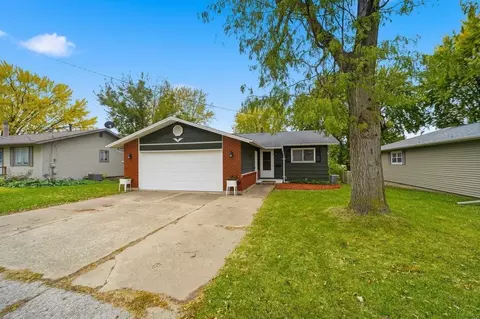 110 Wabash Ave, Nashua, IA 50658