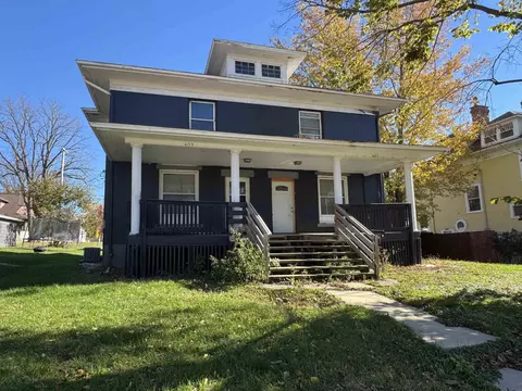 407-409 N Frederick, Oelwein, IA 50662