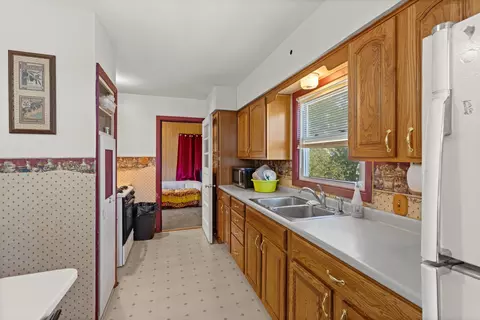 Other - 507 E 507 12 E Mitchell Ave, Waterloo, IA 50702 photo 4 of 8