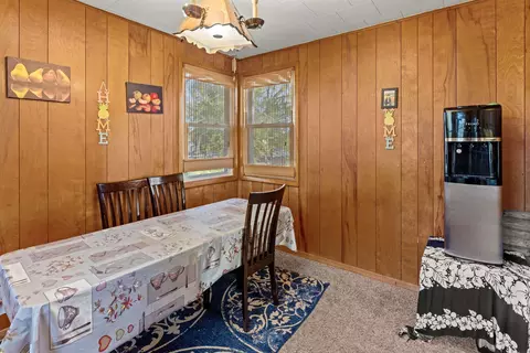 Dining - 507 E 507 12 E Mitchell Ave, Waterloo, IA 50702 photo 1 of 2