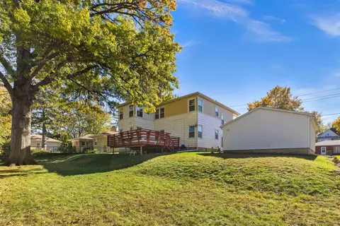 Exterior - 507 E 507 12 E Mitchell Ave, Waterloo, IA 50702 photo 2 of 4