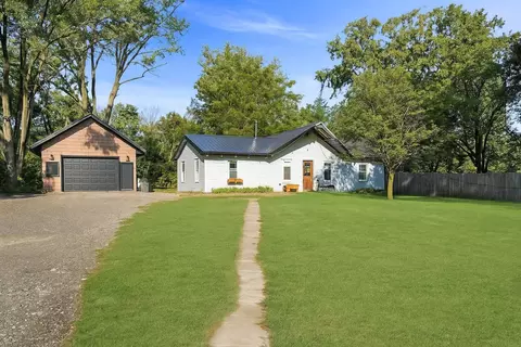 3355 Logan Ave, Waterloo, IA 50703