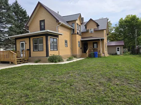 411 N Elm, Cresco, IA 52136