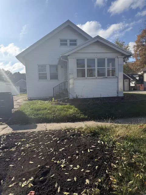 826 Williston Ave, Waterloo, IA 50702
