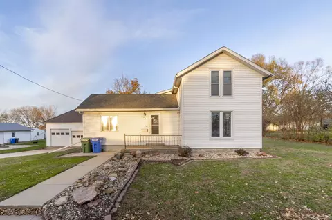 44 Charles City Rd, Nashua, IA 50658