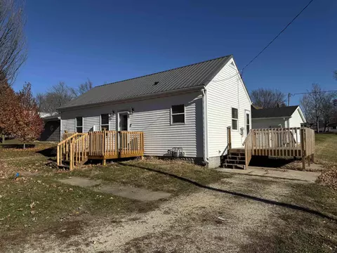 109 S Hilton, Clarksville, IA 50619