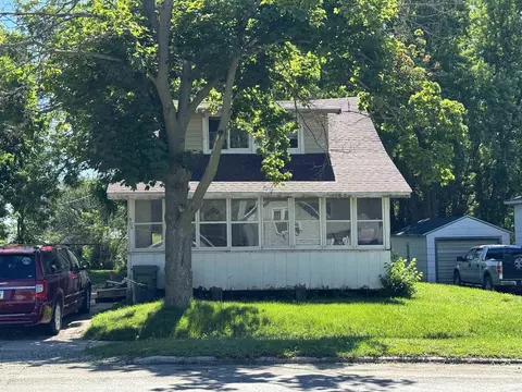 504 S Main, Charles City, IA 50616