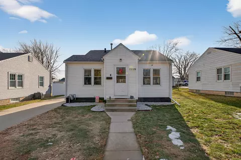 1806 Hawthorne Ave, Waterloo, IA 50702