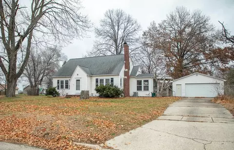 133 End Ave, Evansdale, IA 50707