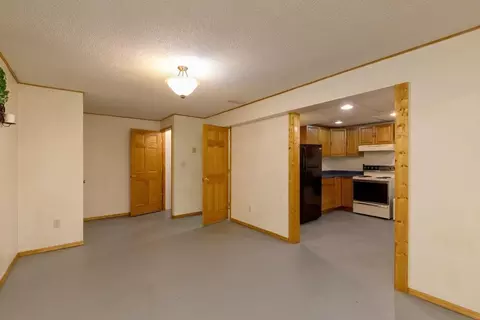 Other - 320 Valley, Waterloo, IA 50701 photo 6 of 10