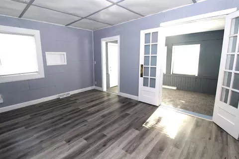 712 Upton Ave, Waterloo, IA 50701