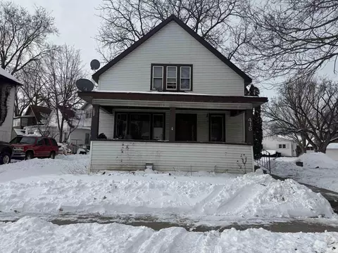 418 Bayard St, Waterloo, IA 50701