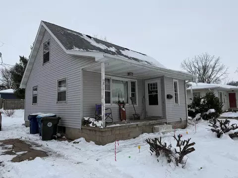 814 Locke Ave, Waterloo, IA 50702