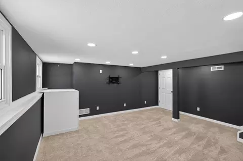 Other - 943 Progress Ave, Waterloo, IA 50701 photo 7 of 8