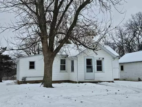 809 Main St, Nashua, IA 50658