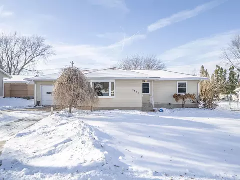 2564 Kate St, Waterloo, IA 50701