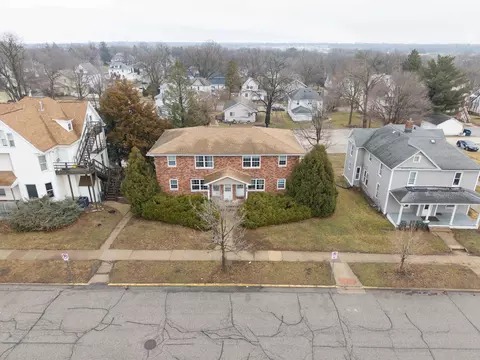 View/Area - 2500 Olive St, Cedar Falls, IA 50613 photo 2 of 2
