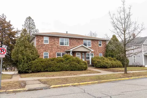 2500 Olive St, Cedar Falls, IA 50613