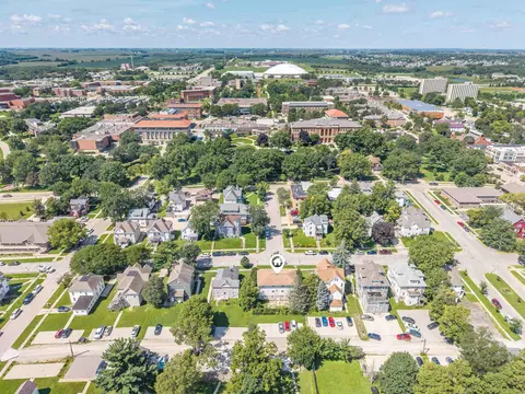 View/Area - 2500 Olive St, Cedar Falls, IA 50613 photo 2 of 2