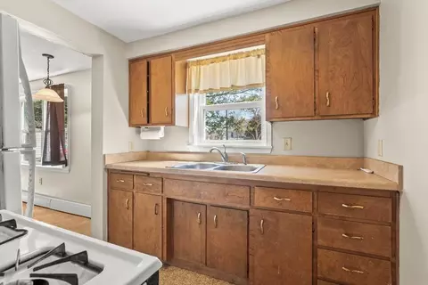 Kitchen - 2500 Olive St, Cedar Falls, IA 50613 photo 5 of 5