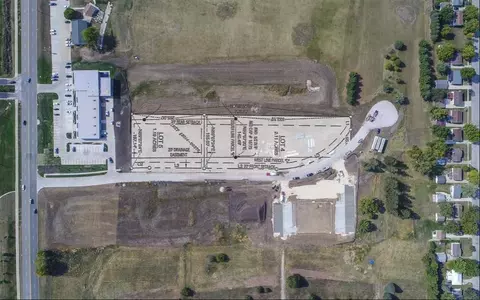lot4 Provision Pkwy, Waterloo, IA 50701