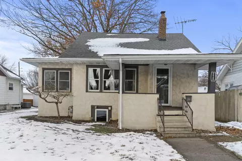 520 Kingsley Ave, Waterloo, IA 50701