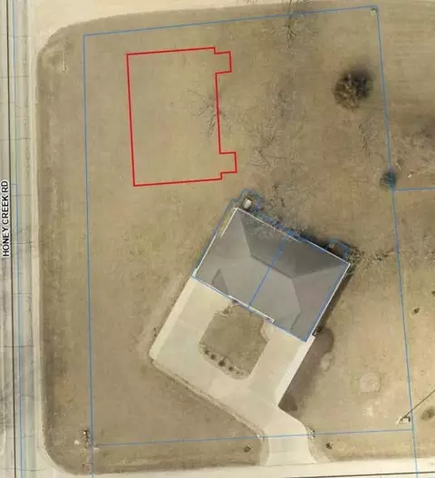 106 E Honeycreek Dr, Manchester, IA 52057