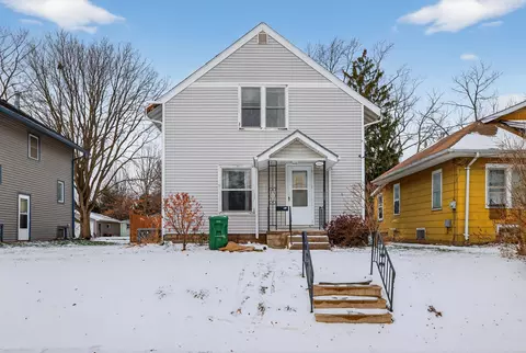 132 Moir St, Waterloo, IA 50701