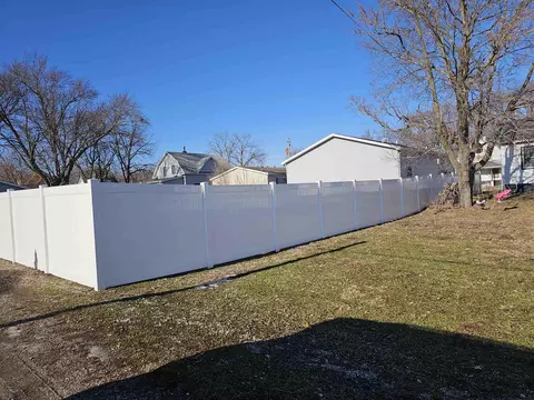 230 Gable St, Waterloo, IA 50703 photo 2