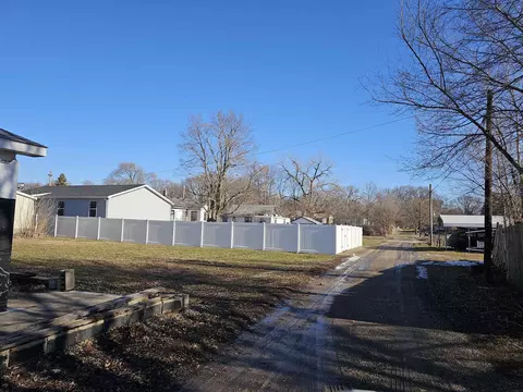 230 Gable St, Waterloo, IA 50703 photo 4