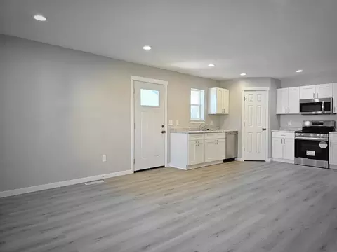 230 Gable St, Waterloo, IA 50703 photo 7