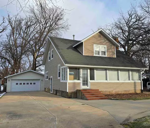 316 Sample St, Nashua, IA 50658