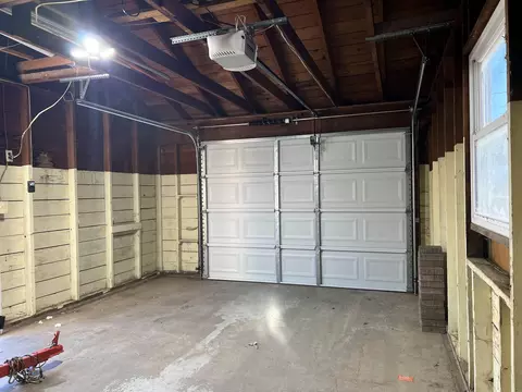 606 Wallgate Ave, Waterloo, IA 50701 photo 14