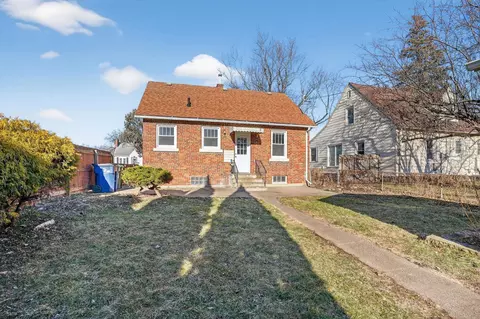 Exterior - 108 Bertch Ave, Waterloo, IA 50702 photo 2 of 4
