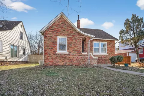 Exterior - 108 Bertch Ave, Waterloo, IA 50702 photo 4 of 4