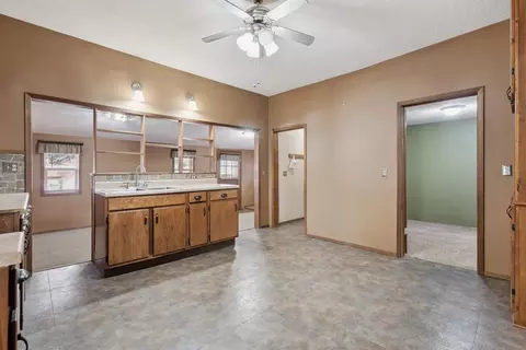 100 Hawkeye St, Aurora, IA 50607 photo 7