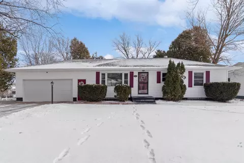 1221 Julian Ave, Waterloo, IA 50701
