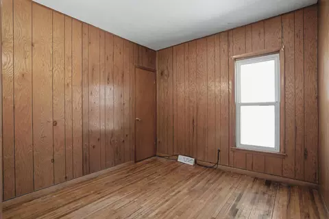 Bedroom - 1274 Jackson Ave, Hazleton, IA 50641 photo 1 of 3