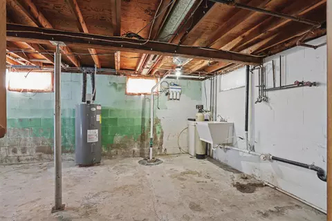 Other - 1274 Jackson Ave, Hazleton, IA 50641 photo 5 of 9