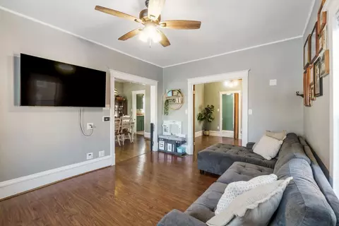 820 Bertch Ave, Waterloo, IA 50702 photo 9