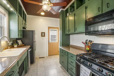 820 Bertch Ave, Waterloo, IA 50702 photo 11