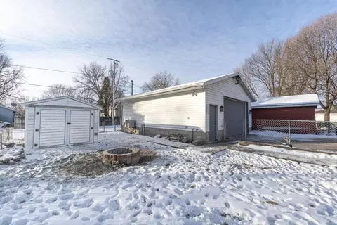 820 Bertch Ave, Waterloo, IA 50702 photo 20