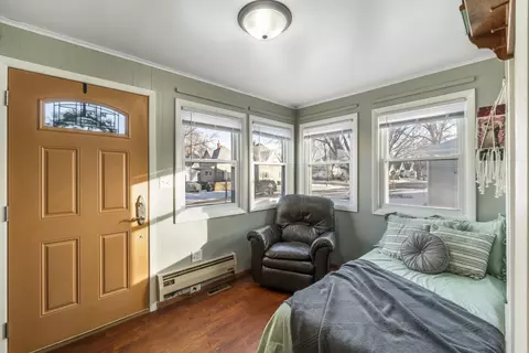 820 Bertch Ave, Waterloo, IA 50702 photo 3