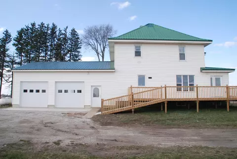 13275 Q Ave, Randalia, IA 52164